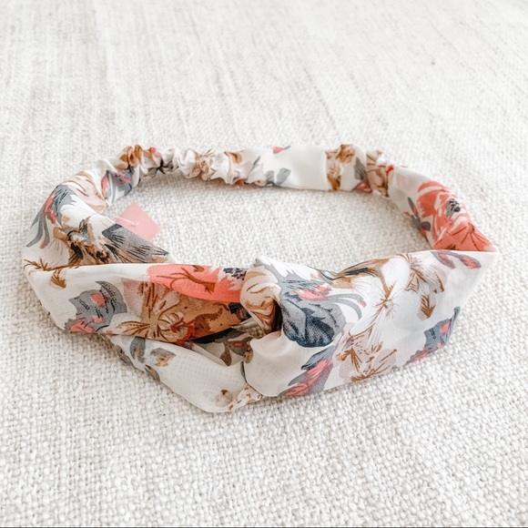 NBW Floral Headband - Picture 2 of 6